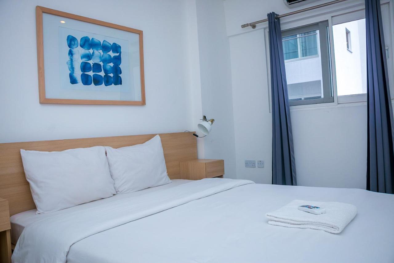 The Gallery Premier Suites Accra Exteriör bild