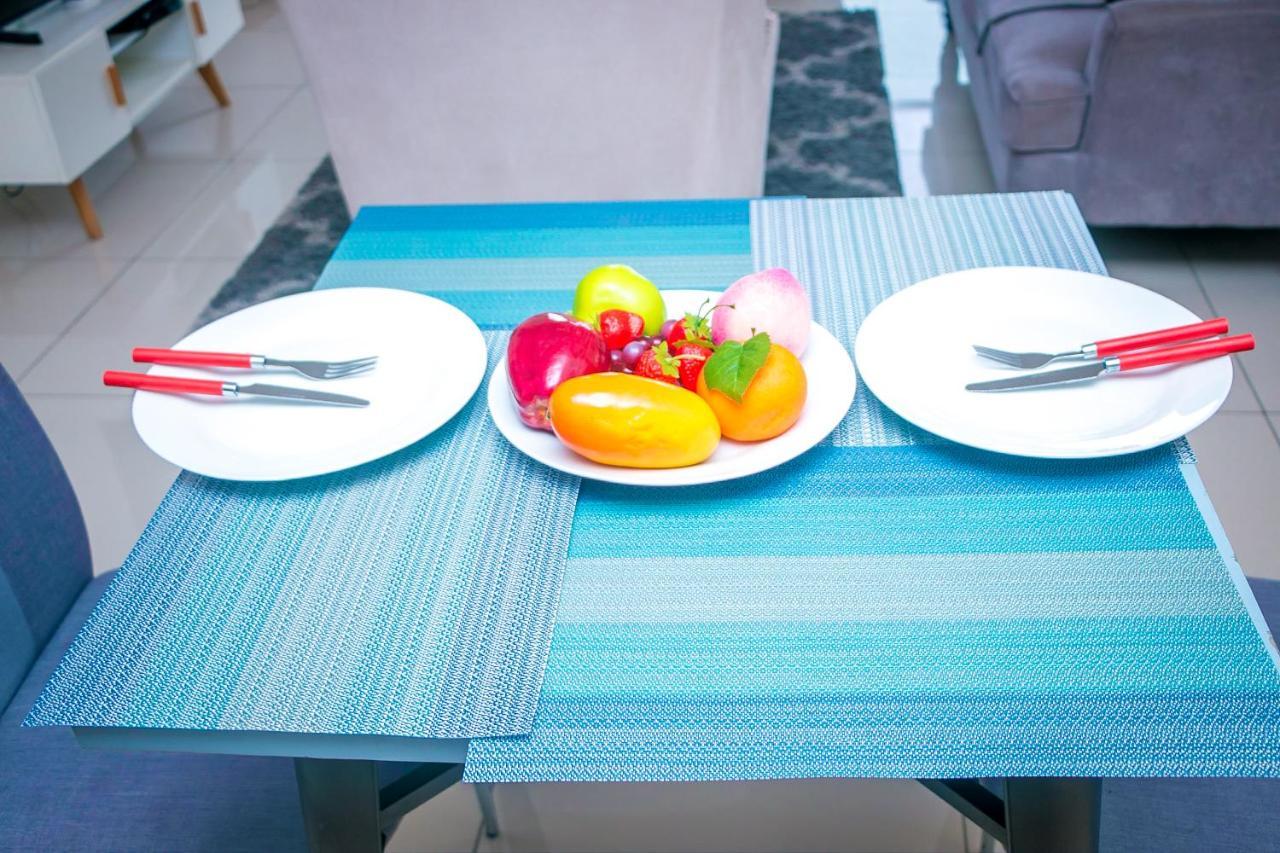 The Gallery Premier Suites Accra Exteriör bild